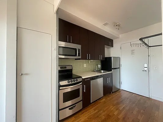 Rented by CCM Property Management LLC | media 35