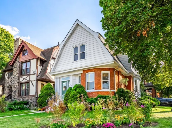 407 Aberdeen Ave, Hamilton, ON L8P 2R9