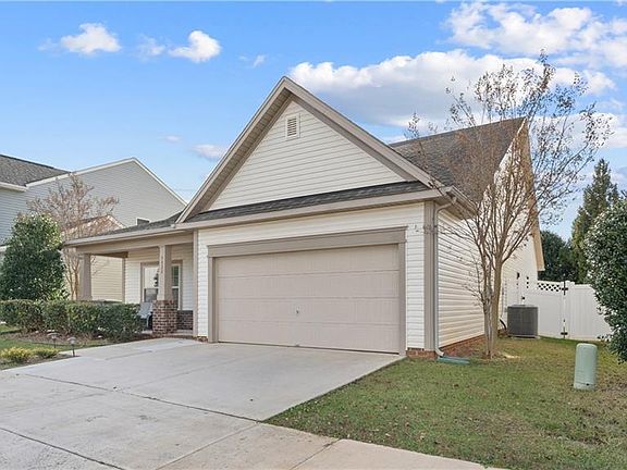 3rd image of 5028 Shorthorn Way