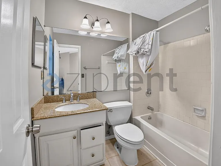 1201 Wedgewood Ct — Photo 20