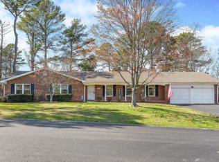 1216 King Arthur Rd, Chattanooga, TN 37421