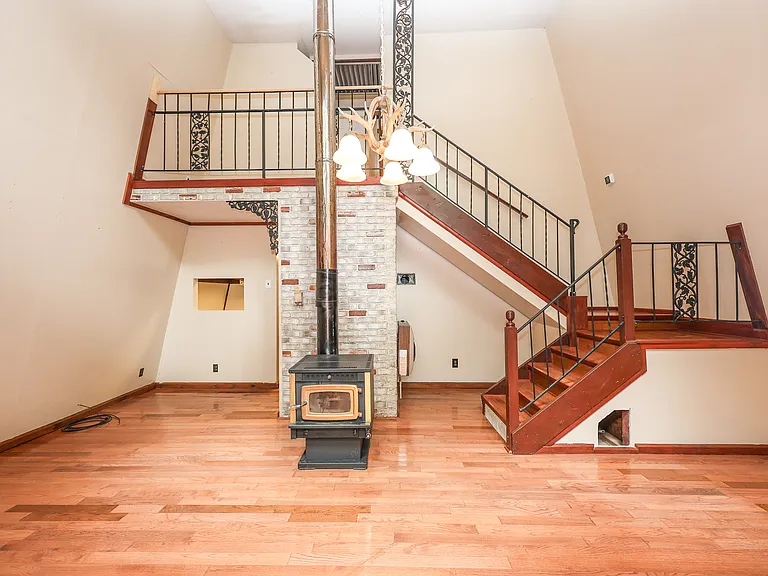 168 Williams Rd — Photo 8