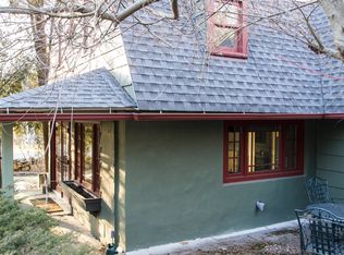 2 Sunset Ln, Washington Depot, CT 06794