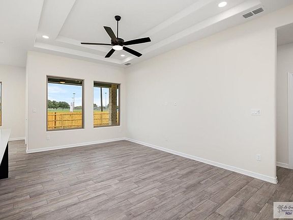 4th image of 1226 Poza Rica Ave