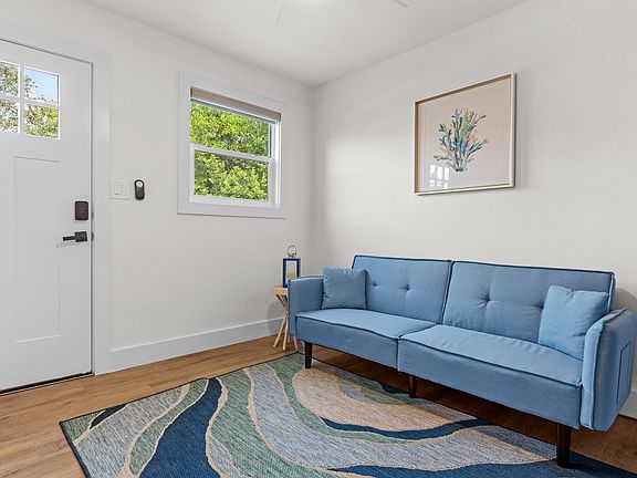 2nd image of 109 Norwood Dr Unit 2