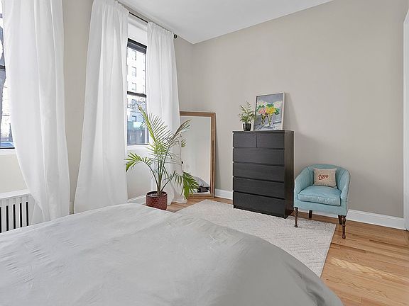 5th image of 238 W 106th St #1A-A