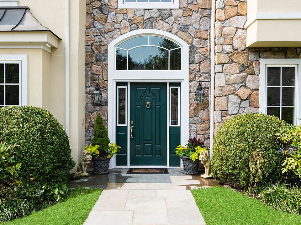 38 Stony Gate Oval, New Rochelle, NY 10804 Zillow