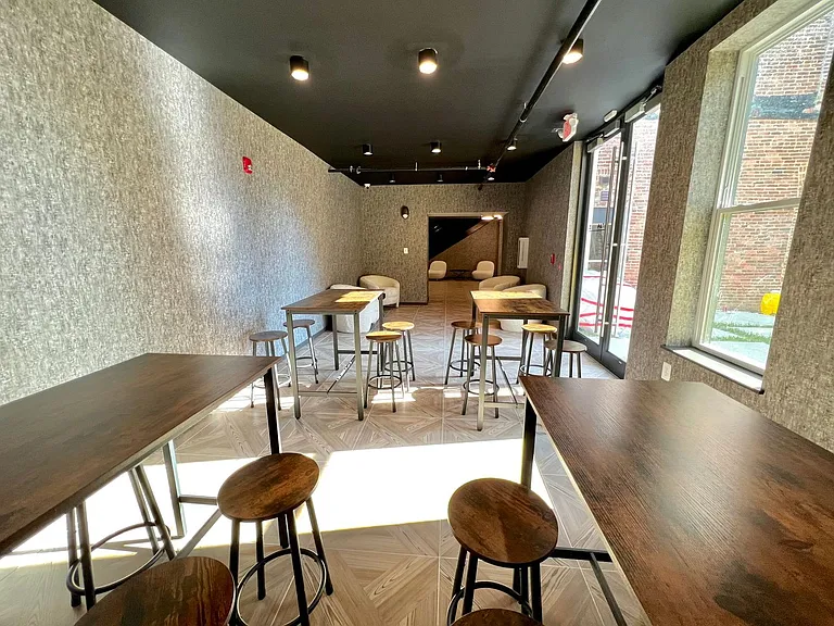 725 W Pratt St. — Photo 111