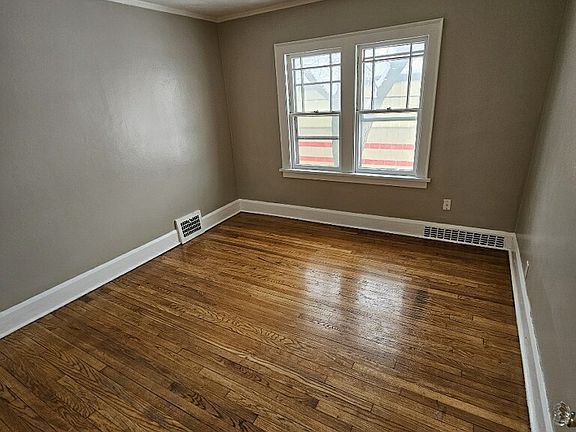 4th image of 1119 9th Ave #Ave2w