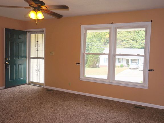 4th image of 354 Treeland Dr