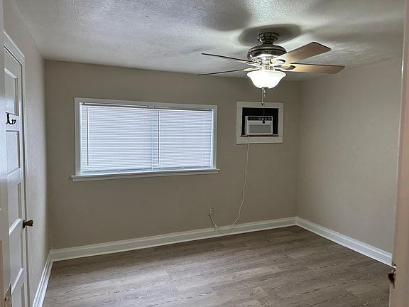 5th image of 720 W Kenedy Ave #16