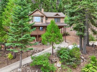 7430 Henness Ridge Rd, Yosemite National Park, CA 95389