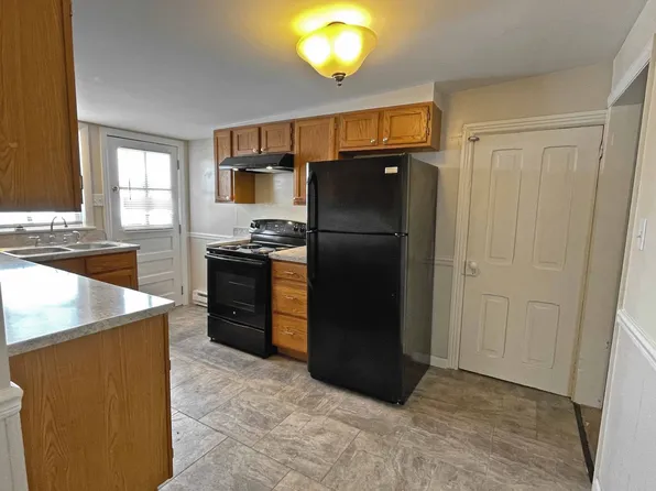 24 E High Street, 24 E High St #B, Hummelstown, PA 17036