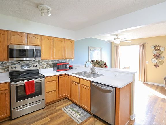 4th image of 505 Brick St SE