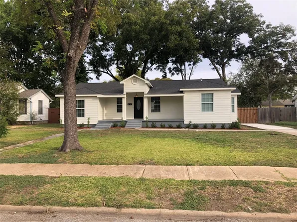 1545 Lakeside Dr, Garland, TX 75042