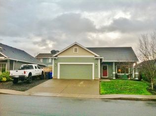 794 Meadowlawn Pl, Molalla, OR 97038