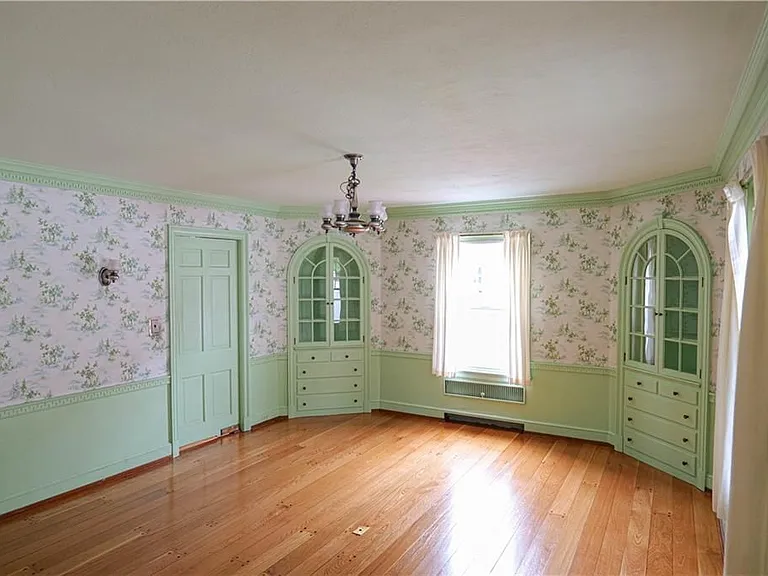 36 Underwood St — Photo 25