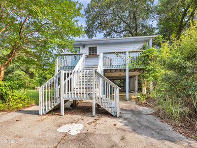 178 Fort Henry Ave, Pass Christian, MS, 39571