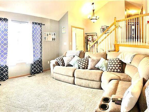 3rd image of 1206 Dean Dr