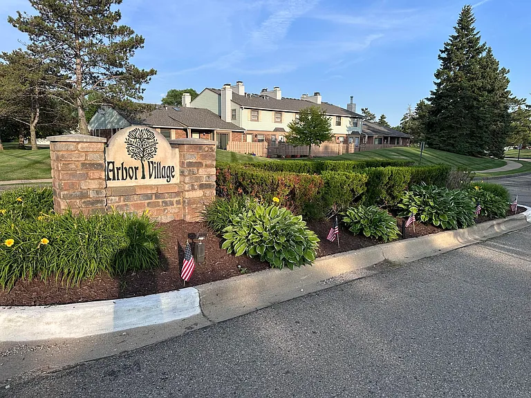 1891 Vine Way Dr #32 — Photo 23