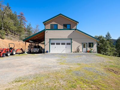 7214 Griffin Ln, Jacksonville, OR, 97530