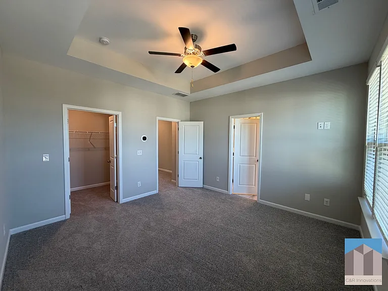 2590 Morehead St — Photo 27