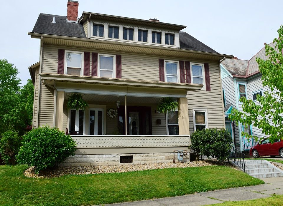 1st image of 529 3rd St