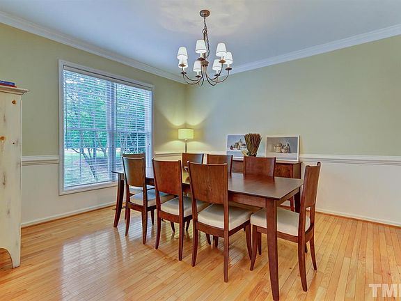5th image of 109 Hayworth Dr