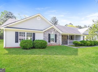 90 Oak Meadows Pl, Covington, GA 30016