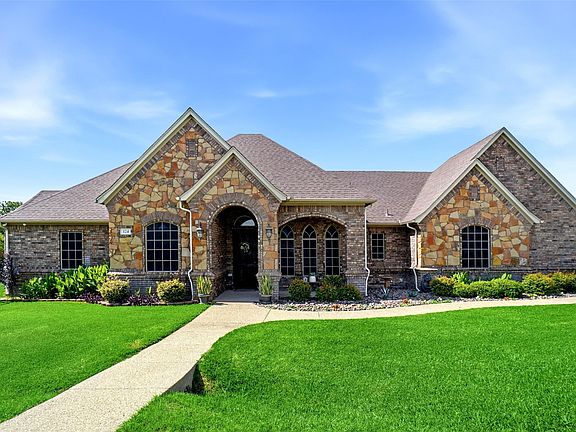 4th image of 124 Carnes Ct