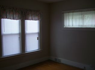 969-971 Nottingham Rd, Grosse Pointe Park, MI 48230