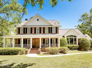 6022 Montacilla Cir, Ocean Springs, MS 39564