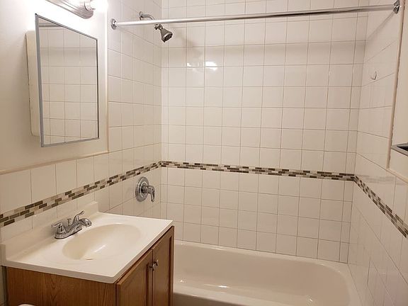 5th image of 777 Mace Ave APT 1A