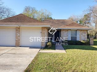 8723 Chipping Ln, Houston, TX 77088