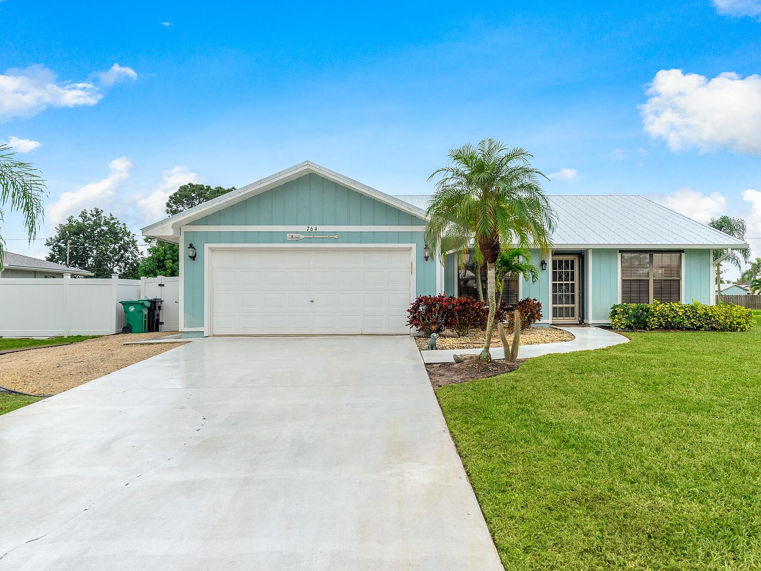 764 SE Evergreen Ter, Port Saint Lucie, FL 34983 MLS RX10946739