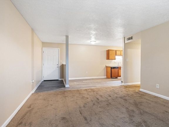 4th image of 4115 Glen Hill Manor Dr APT 6