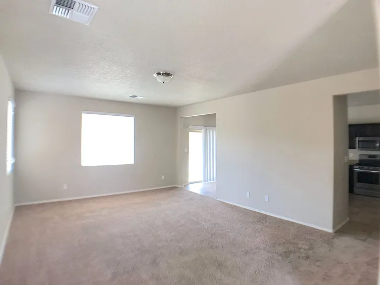 3916 Dynamite Rd NE — Photo 6