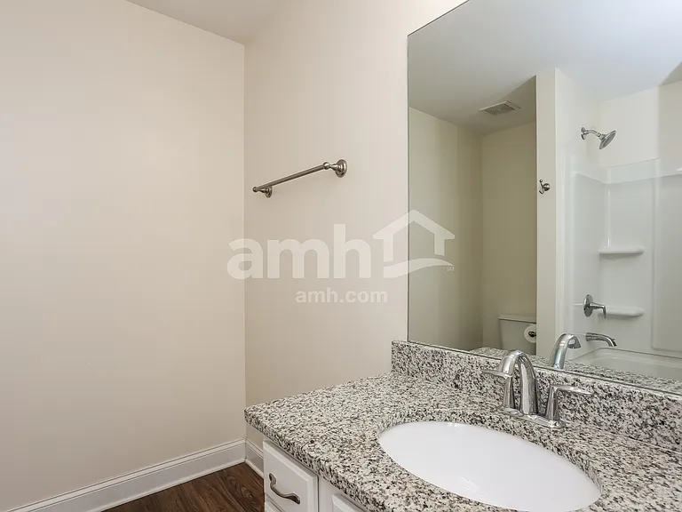 422 Oscar Way — Photo 14