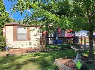 5318 Ash Ave, Raytown, MO 64133