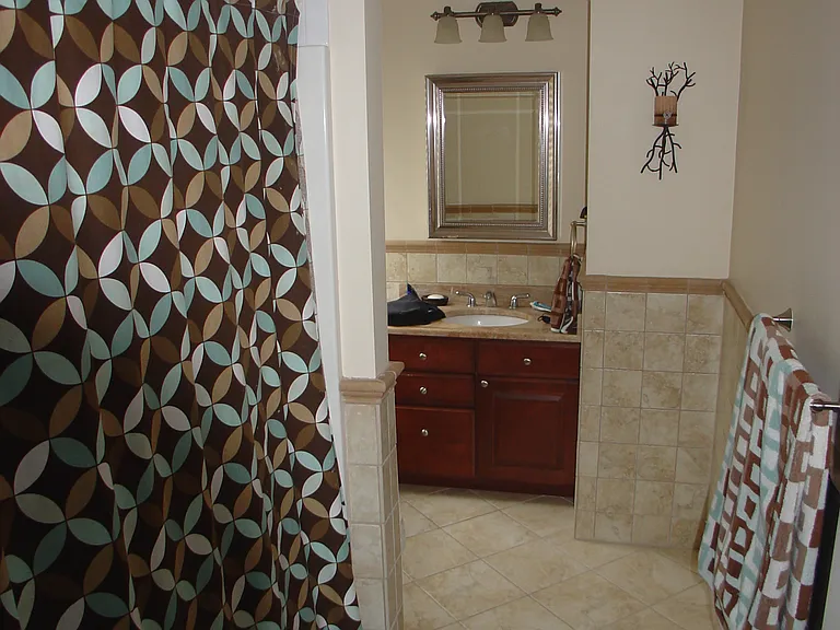 779 E 5th St #3 — Photo 13