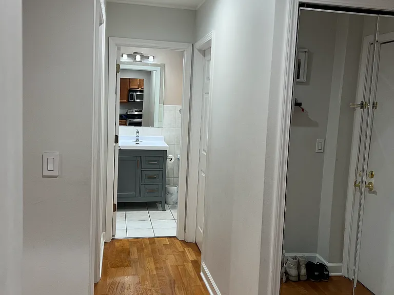 640 Perrie Dr #304 — Photo 9