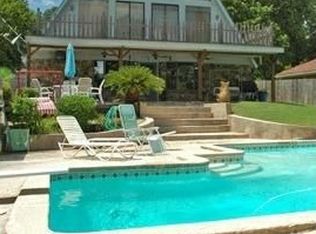 5221 S Lakeshore Dr, Shreveport, LA 71109