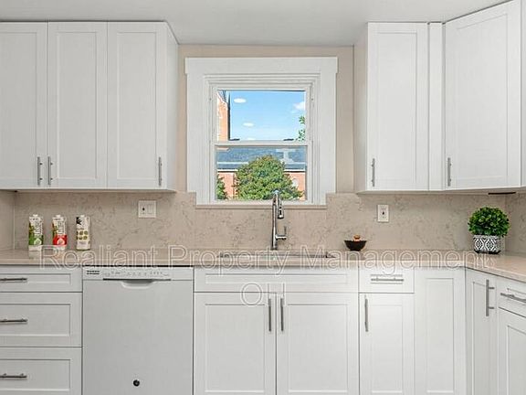 4th image of 6212 Desmond St