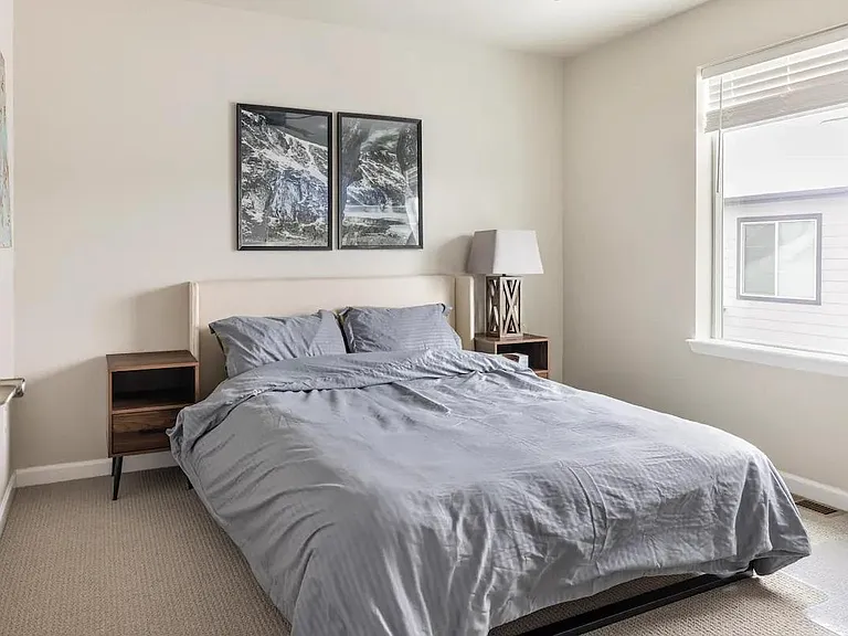 1340 Hoyt St #4 — Photo 10
