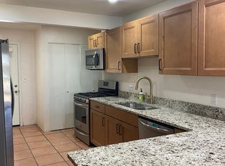 1002 E Simmons St, Tucson, AZ 85719