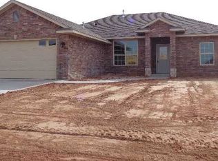 1108 Hyatt Ct, Shawnee, OK 74804