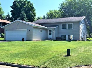 820 9th Ave N, Sauk Rapids, MN 56379