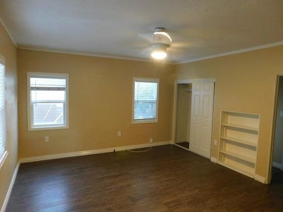 2nd image of 2667 Broadway #2667