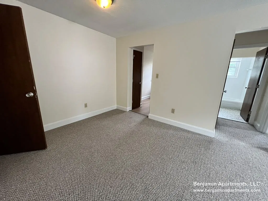 1 bed, $2,250 — Photo 4