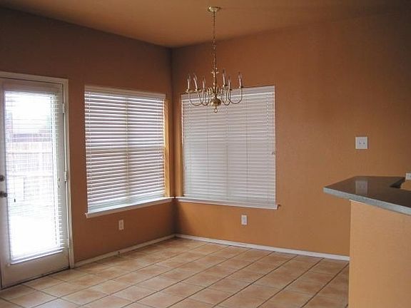 5th image of 6930 Evening Shade Ln